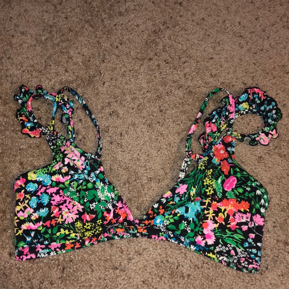 Bikini top